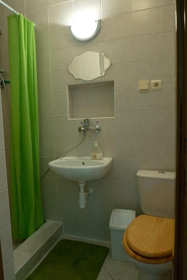 Apartman Pri Zamocku Besenova Luaran gambar